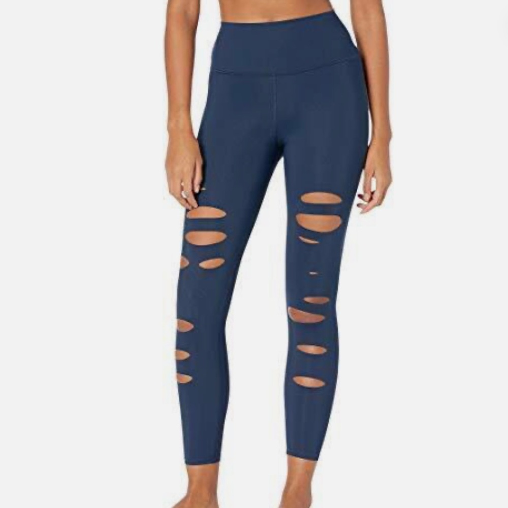 Excellent condition Alo Yoga High Waist Rich Navy Ripped Leggings 7/8 Length XS